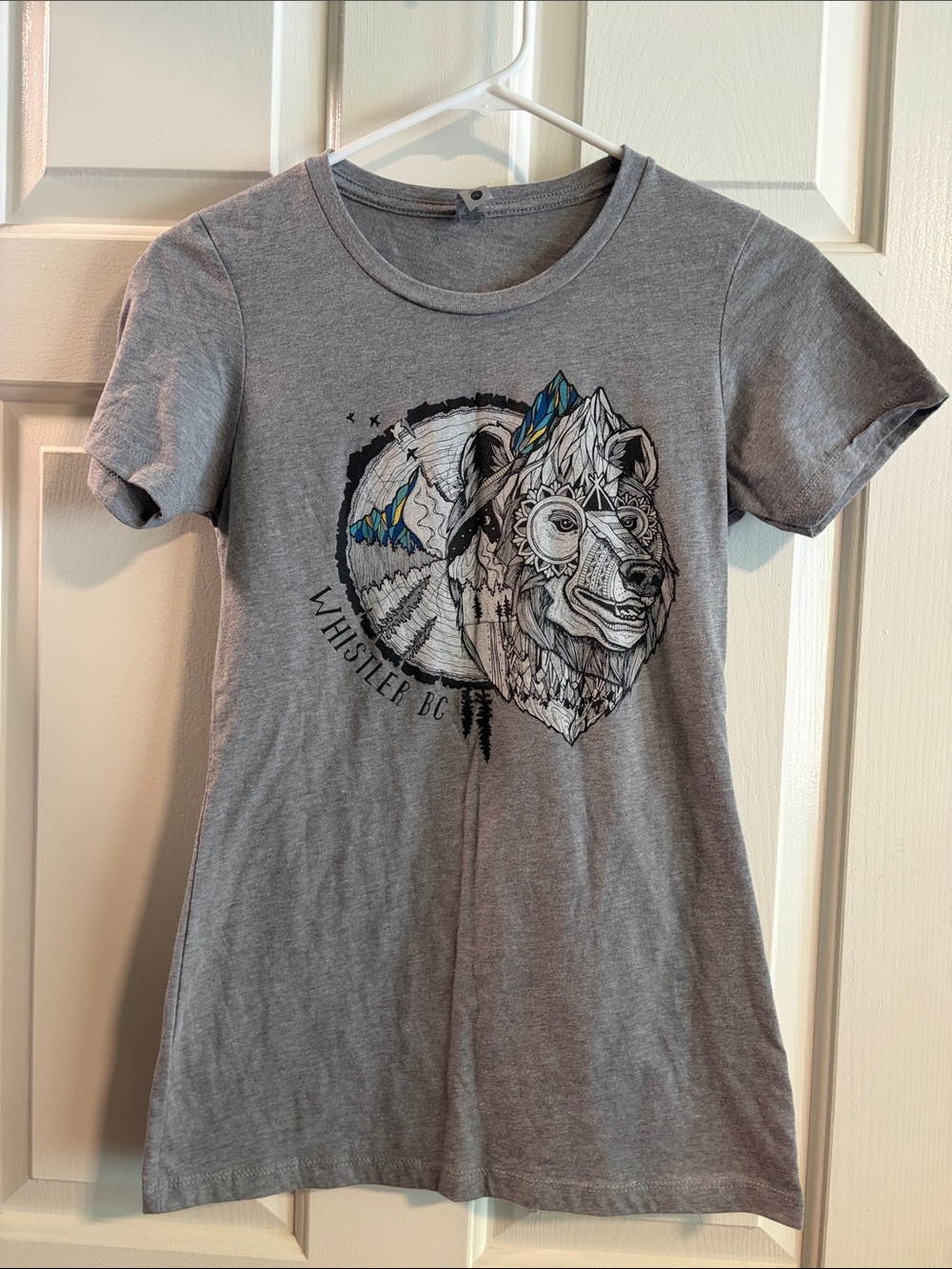 Whistler BC Grey Graphic Bear Tee